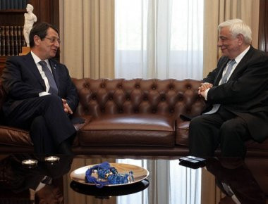 Συνάντηση Παυλόπουλου – Αναστασιάδη με βλέμα στην Άγκυρα